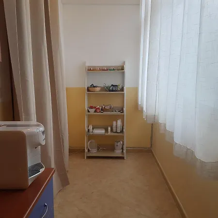 Bed & Parking *